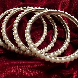 Pearl Bangle Bracelet Set